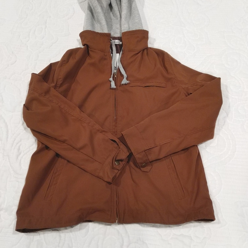 Light weight jacket